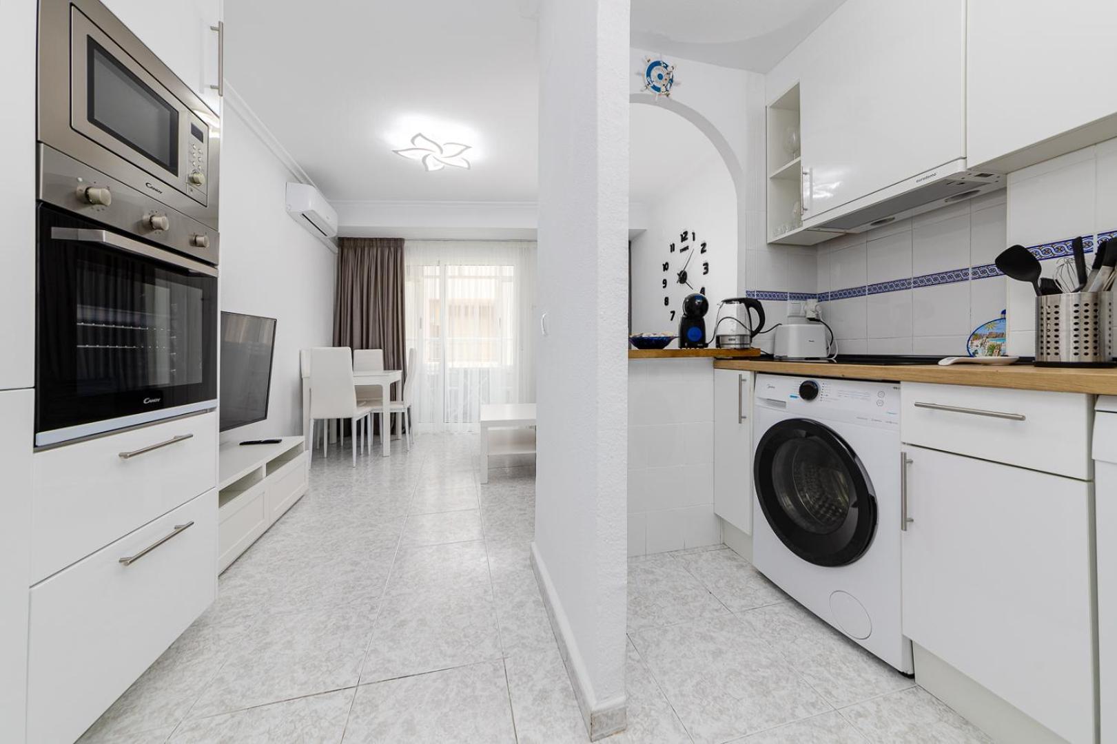 Calle Concordia 86, Two Bedroom Apartment, Up To 6 Guests, Near Del Cura Beach,Supermarket Mercadona And Central Bus Station Torrevieja Exterior foto